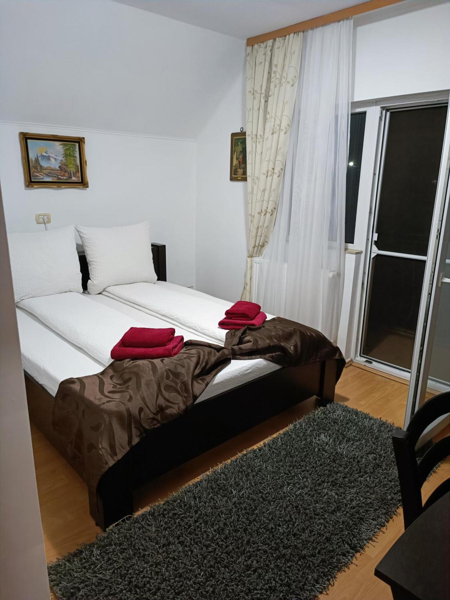 Family Pension Арад Экстерьер фото
