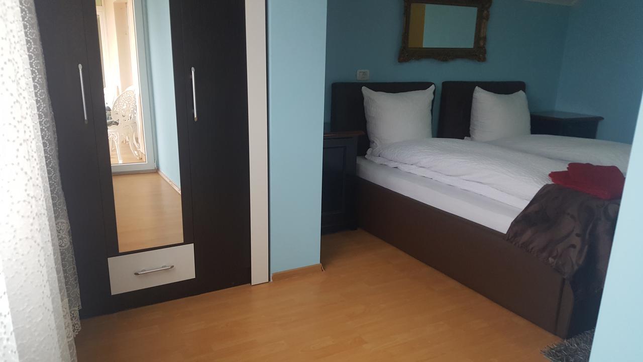 Family Pension Арад Экстерьер фото